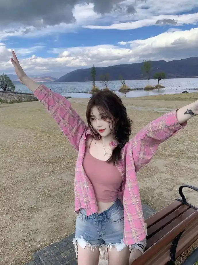 贷款App界面对比